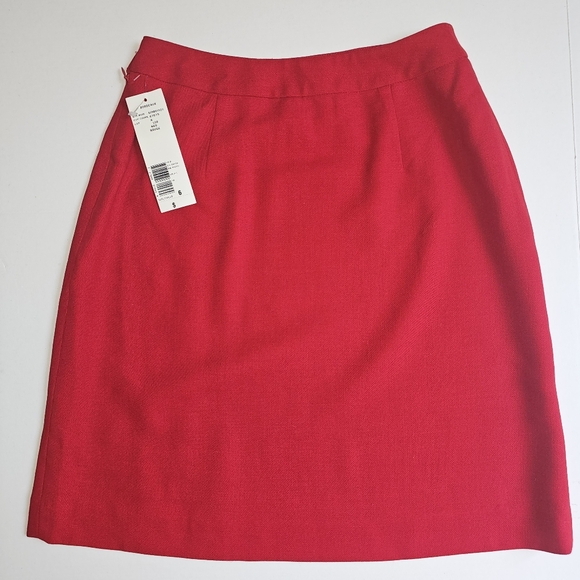 NWT •JONES BASICS • Jones New York BORDEUX •VINTAGE 90s Red Fitted Skirt - Picture 4 of 8